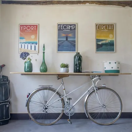 Domaine De La Valaine Étretat