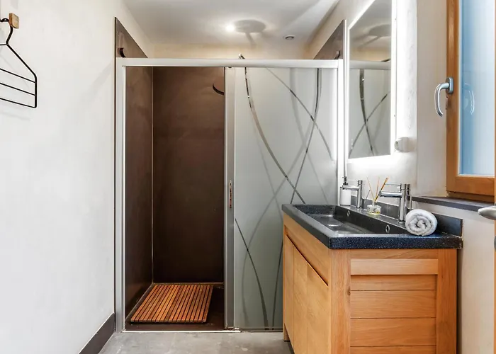 Domaine De La Valaine شقة *